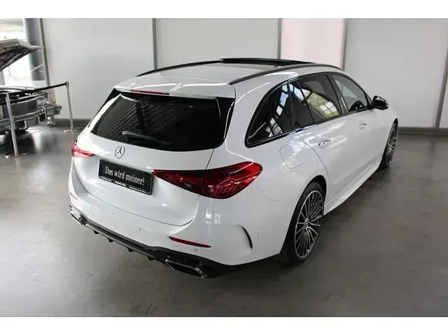 Gebraucht Mercedes C220 AMG Line Premium Plus 200 PS (147 kW) 2025 Kombi