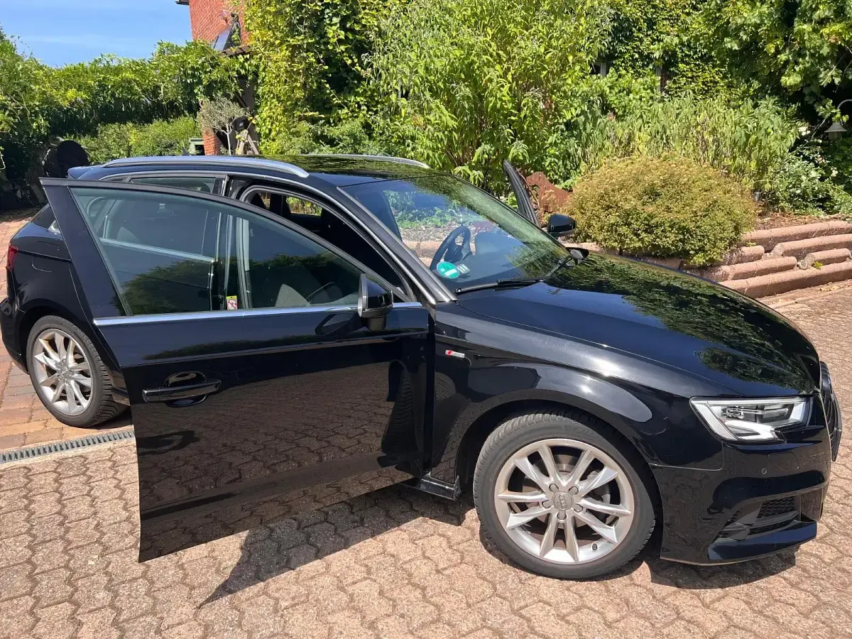 Gebraucht Audi A3 150 PS (110 kW) 2018 Schwarz Limousine