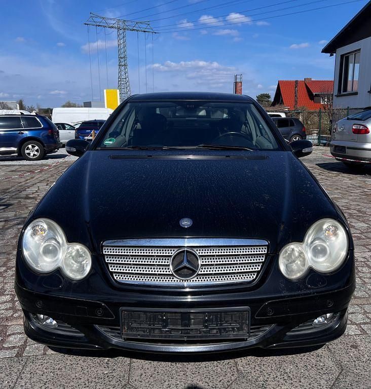 Gebraucht Mercedes C180 143 PS (105 kW) 2005 Schwarz