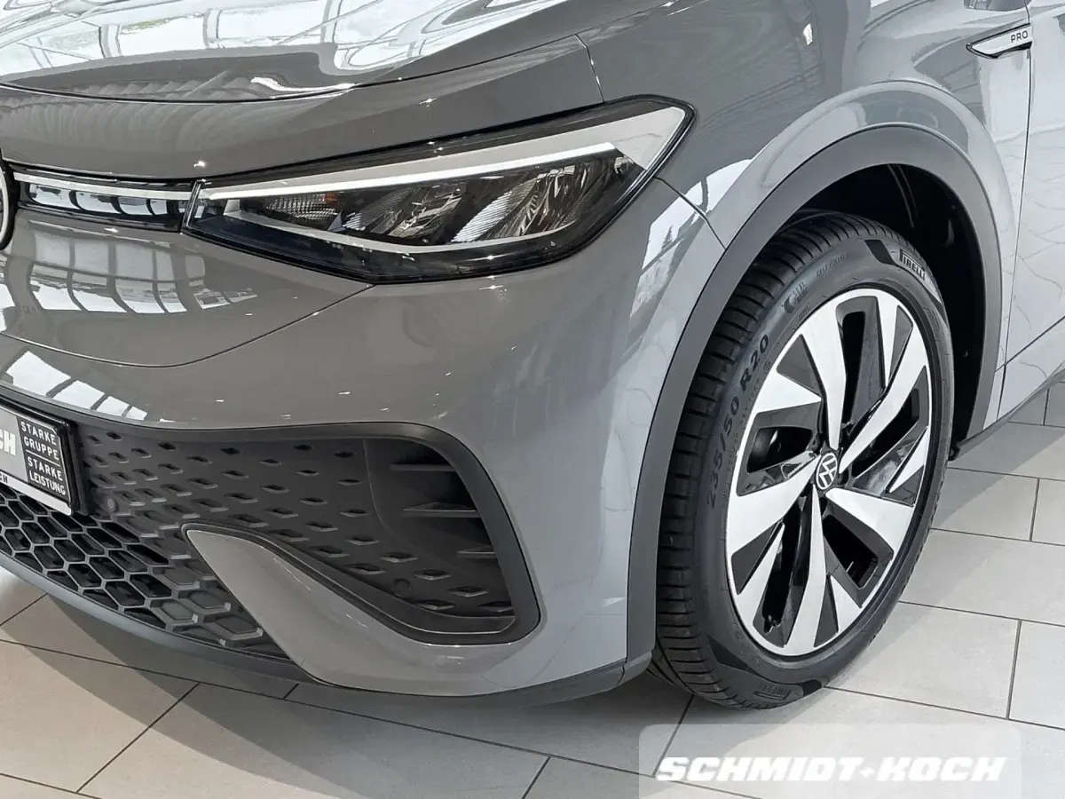 Gebraucht VW ID.5 Pro 127 kW (174 PS) 2023 Mondsteingrau (grau) SUV