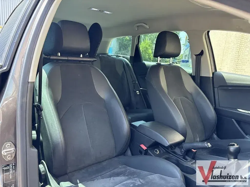 Gebraucht Seat Leon ST Style 105 PS (77 kW) 2014 Grau Kombi