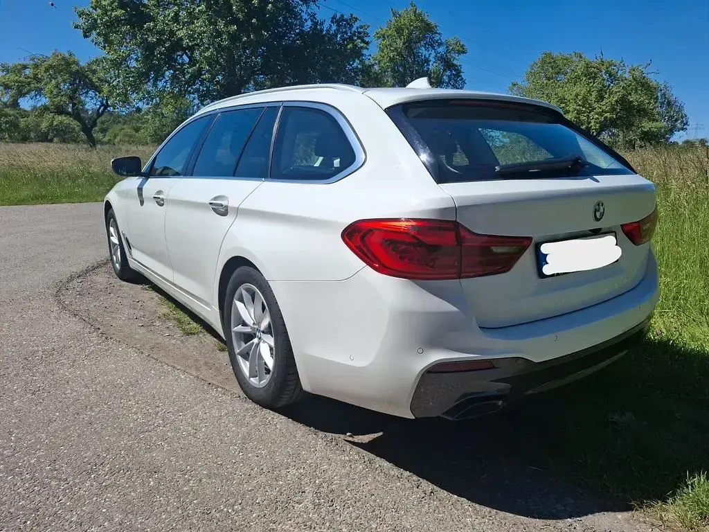 Gebraucht BMW 520 Luxury Line 190 PS (139 kW) 2017 Weiß Kombi