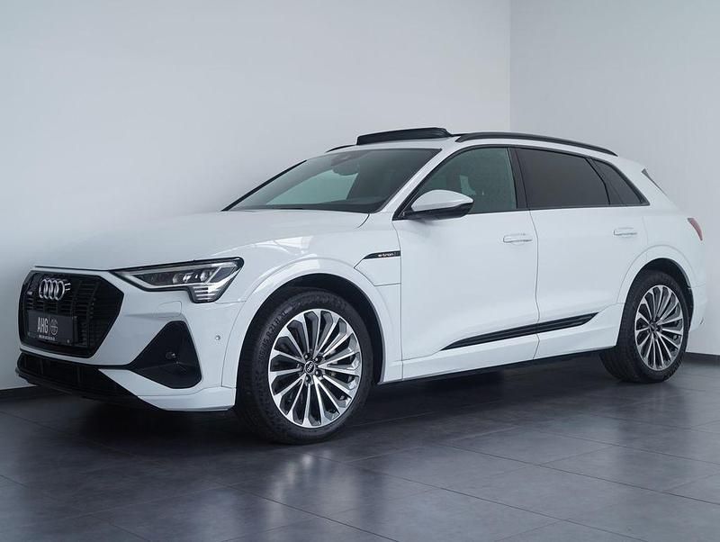 Gebraucht Audi e-tron S-Line 300 kW (408 PS) 2021 Weiß SUV