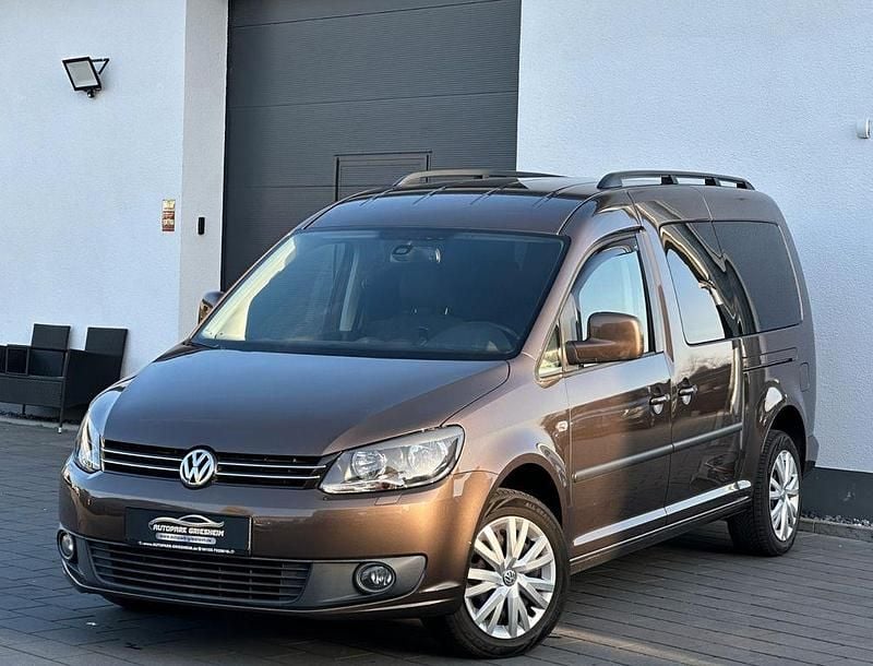 Gebraucht VW Caddy Maxi 109 PS (80 kW) 2011 Braun Van / Kleinbus