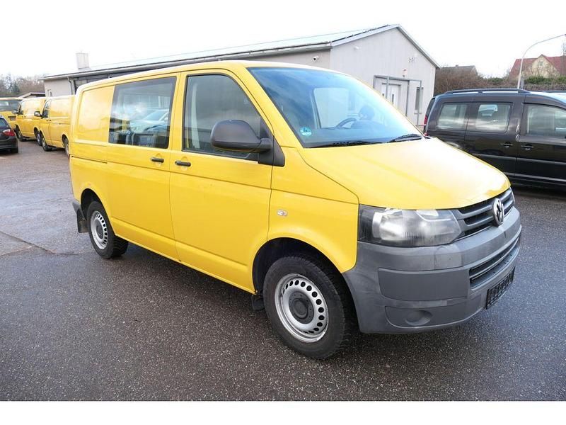 Usata VW Transporter 84 CV (61 kW) 2011 Giallo Furgone