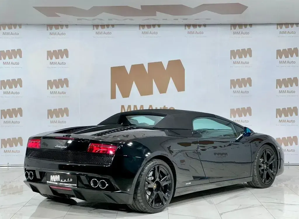 Second-hand Lamborghini Gallardo 560 CP (411 kW) 2011 Negru Cabrio