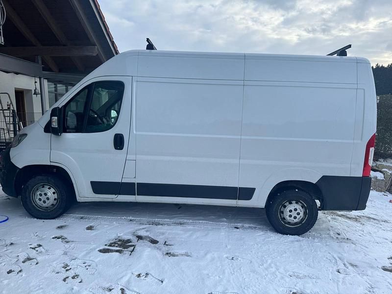 Gebraucht Opel Movano 140 PS (102 kW) 2023 Weiß Van