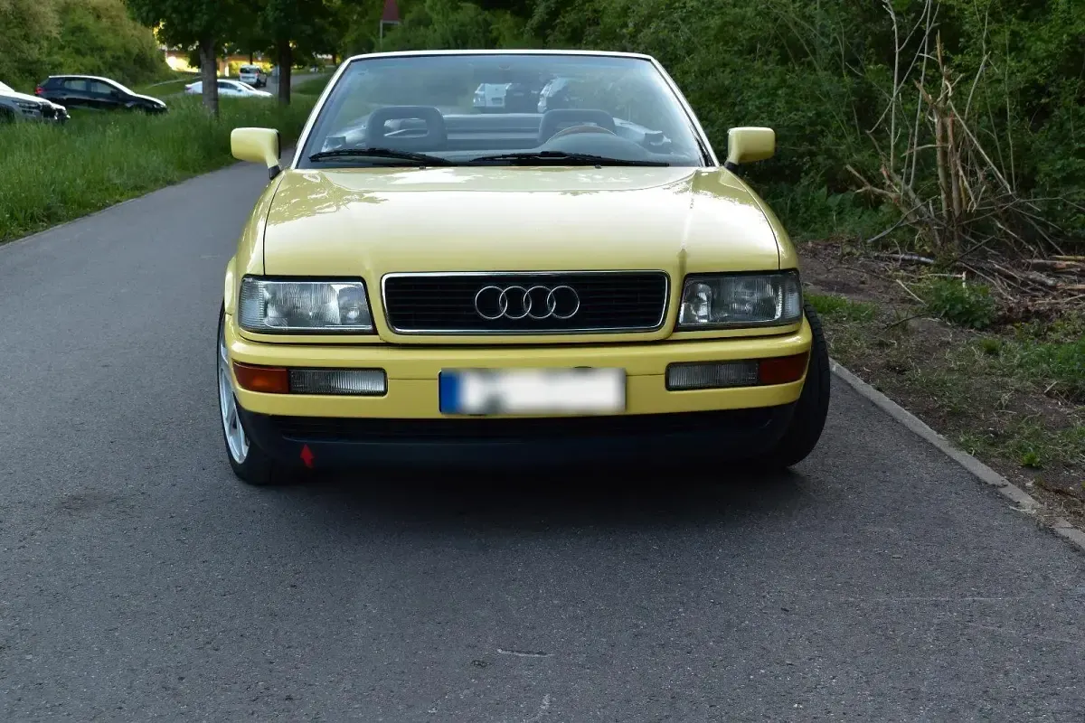 Gebraucht Audi Cabriolet 133 PS (97 kW) 1992 Gelb Cabrio