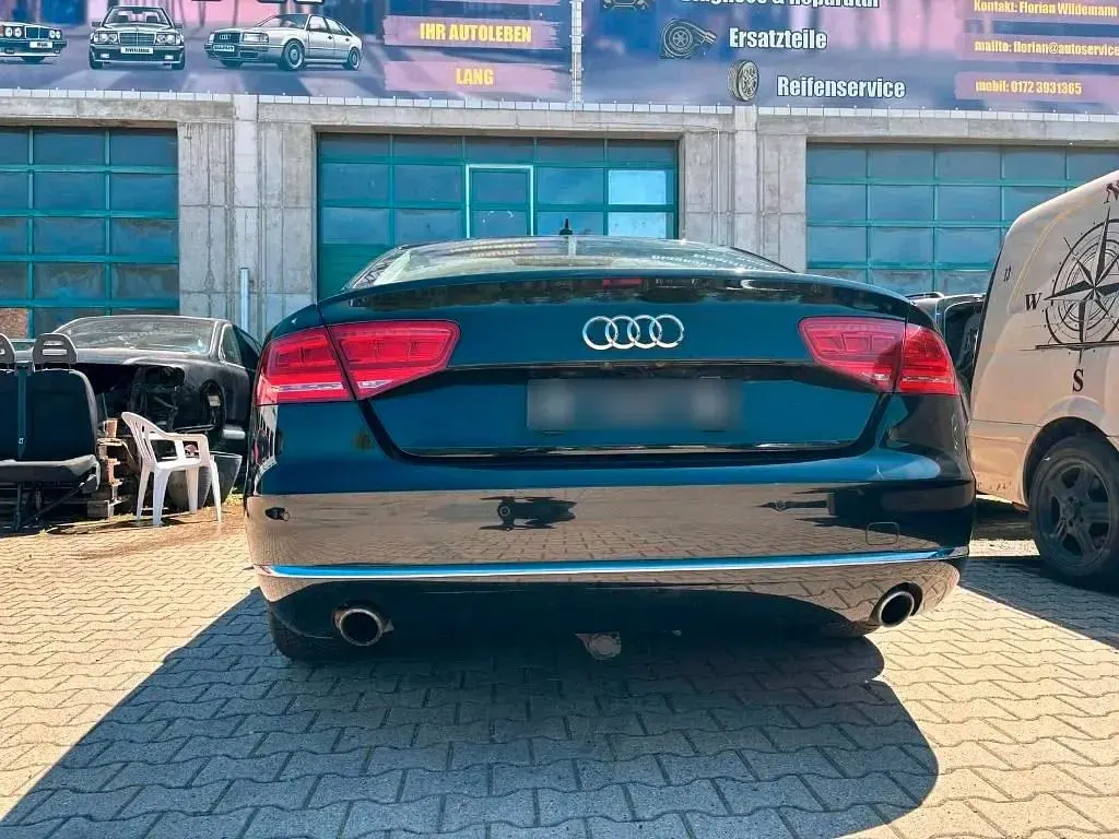Gebraucht Audi A8 351 PS (258 kW) 2011 Schwarz Limousine