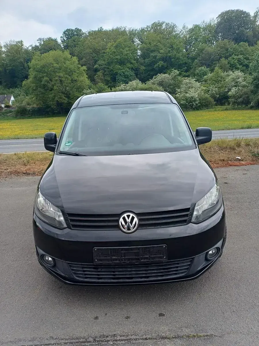 Gebraucht VW Caddy Maxi 140 PS (102 kW) 2011 Schwarz Van / Kleinbus