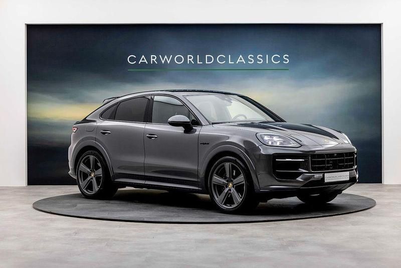 Gebraucht Porsche Cayenne Coupe 470 PS (345 kW) 2024 Grau Coupé