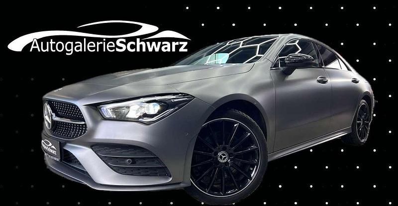 Designo mountaingrau magno mat Gebraucht 2022 Mercedes CLA250e AMG Limousine | 29.840 € (Teuer) - Bild 1/3