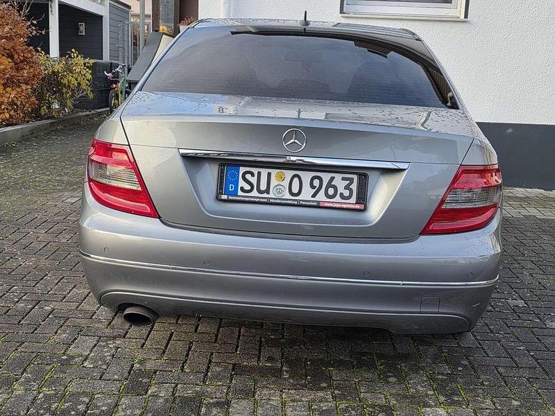 Gebraucht Mercedes C200 184 PS (135 kW) 2008 Grau Limousine