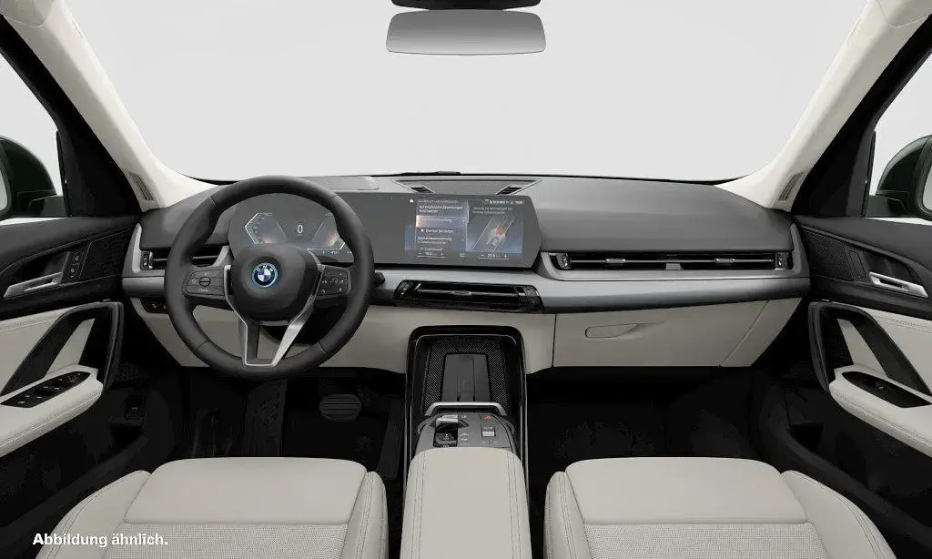 Gebraucht BMW iX1 Performance 200 kW (272 PS) 2023 Schwarz SUV