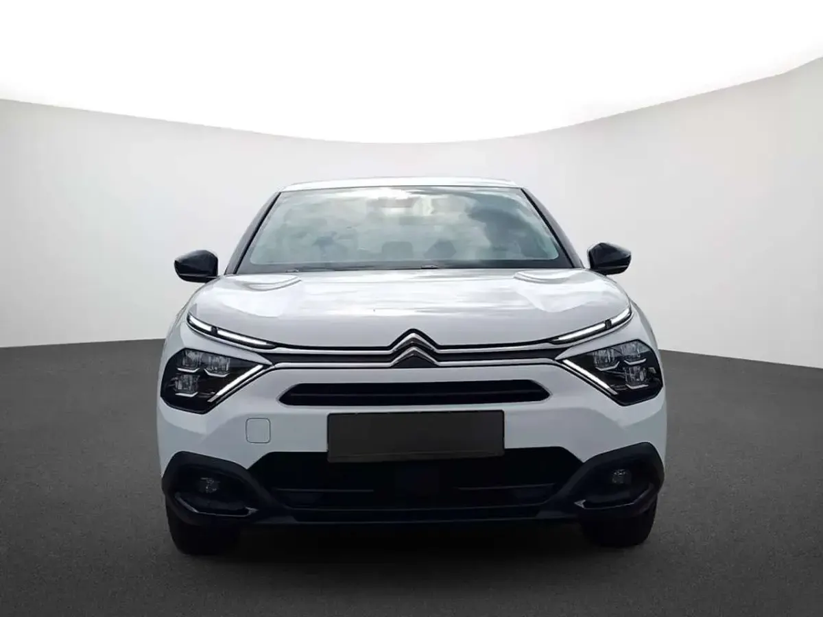Gebraucht Citroën C4 Feel 131 PS (96 kW) 2023 Weiß SUV