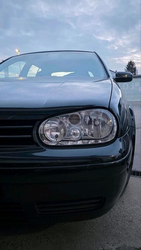 Gebraucht VW Golf IV Pacific 105 PS (77 kW) 2003 Schwarz Limousine