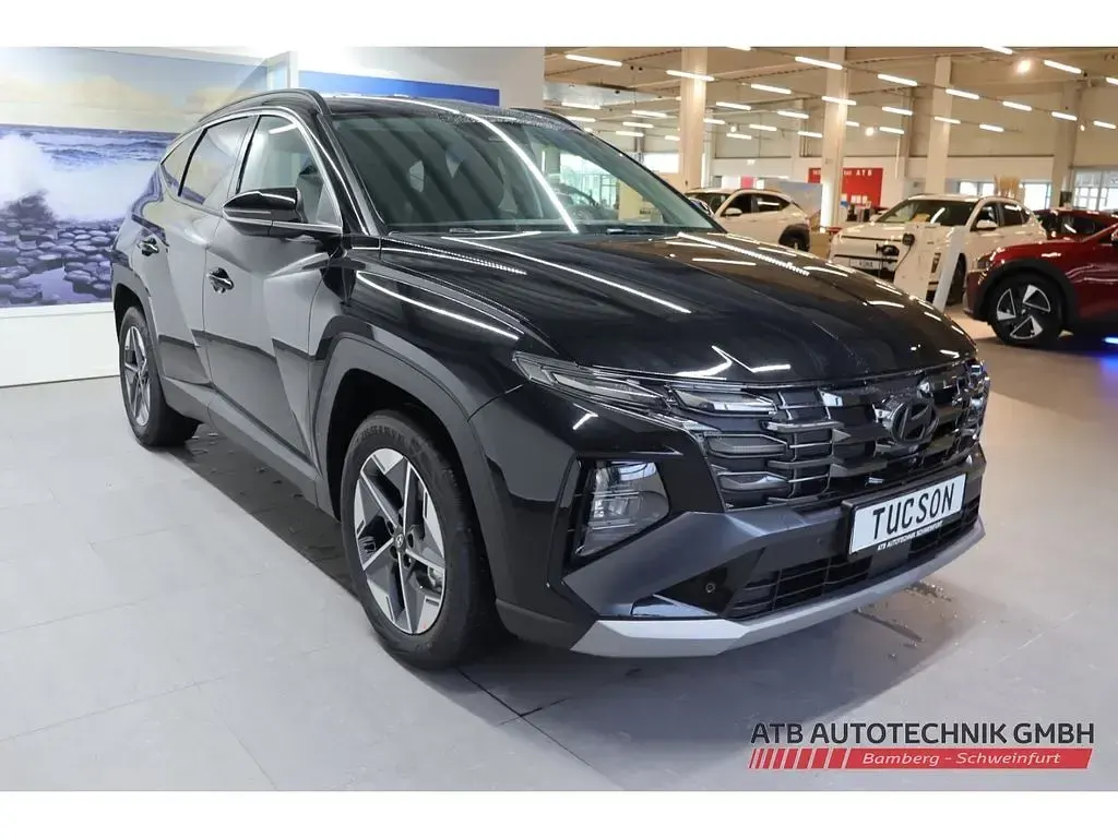 Neu Hyundai Tucson Trend 150 PS (110 kW) 2026 Mineraleffekt (schwarz SUV