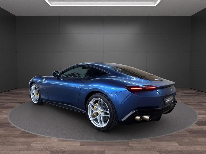 Second-hand Ferrari Roma 620 CP (456 kW) 2021 Albastru Coupe