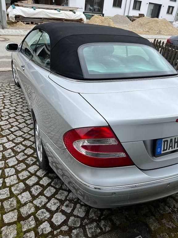 Gebraucht Mercedes CLK200 Elegance 163 PS (119 kW) 2004 Silber Cabrio