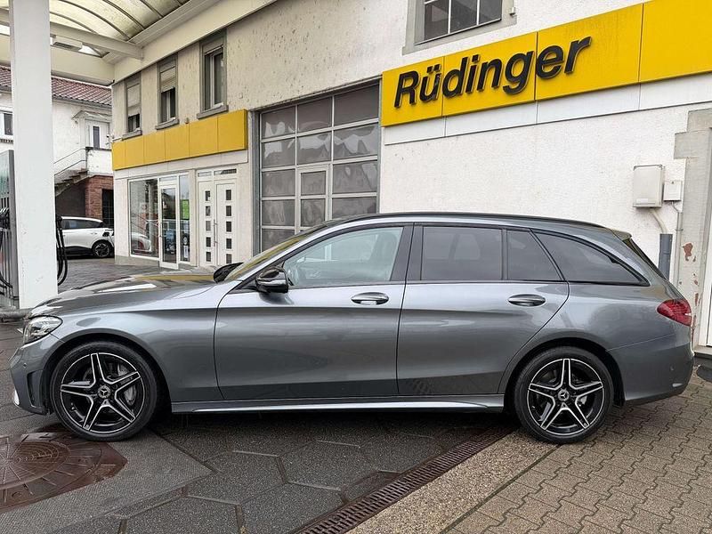 Gebraucht Mercedes C220 AMG 194 PS (142 kW) 2019 Grau Limousine