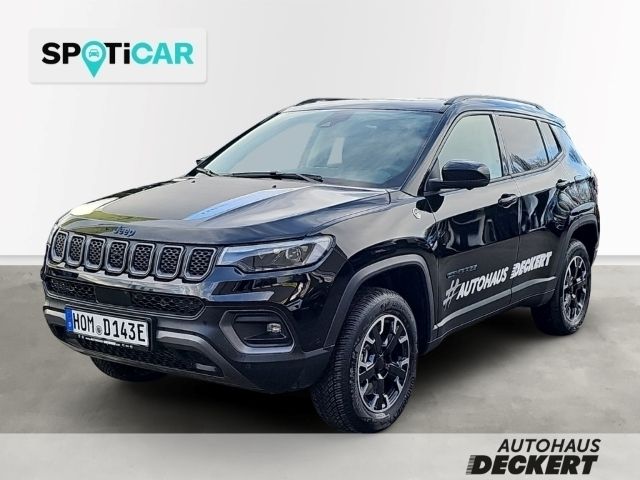Solid black (schwarz) Gebraucht 2024 Jeep Compass Trailhawk SUV | 47.490 € - Bild 1/4