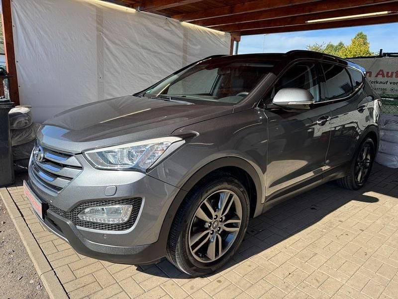 Silber Gebraucht 2015 Hyundai Santa Fe Premium SUV | 10.990 € (Superpreis) - Bild 1/4