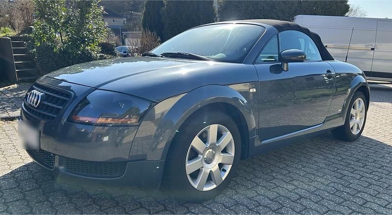 Gebraucht Audi TT 132 PS (97 kW) 2002 Grau Coupé