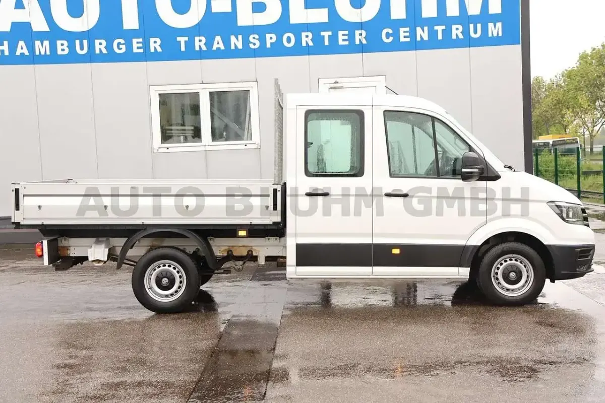 Gebraucht VW Crafter 140 PS (102 kW) 2023 Candyweiß Van