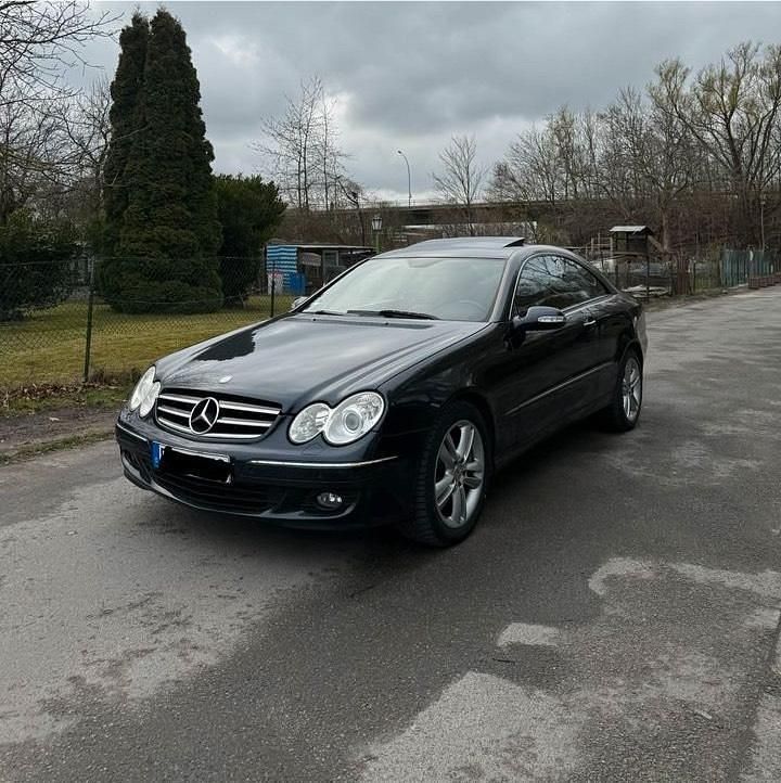 Gebraucht Mercedes CLK320 224 PS (164 kW) 2007 Schwarz Coupé