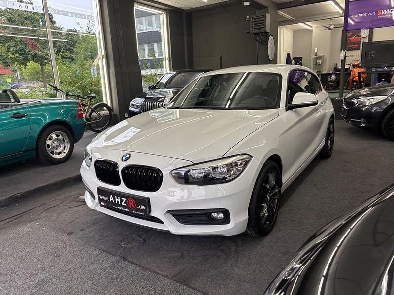 Weiß Gebraucht 2017 BMW 116 Advantage Kleinwagen | 8.900 € (Fairer Preis) - Bild 1/4