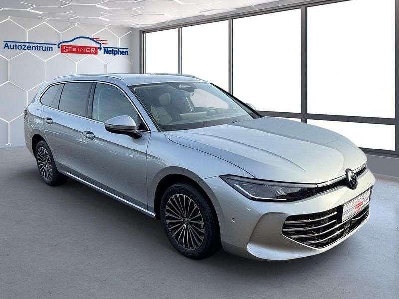 Neu VW Passat Elegance 150 PS (110 kW) 2026 Silber Kombi