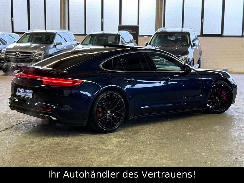 Gebraucht Porsche Panamera Turbo 549 PS (403 kW) 2016 Blau Limousine