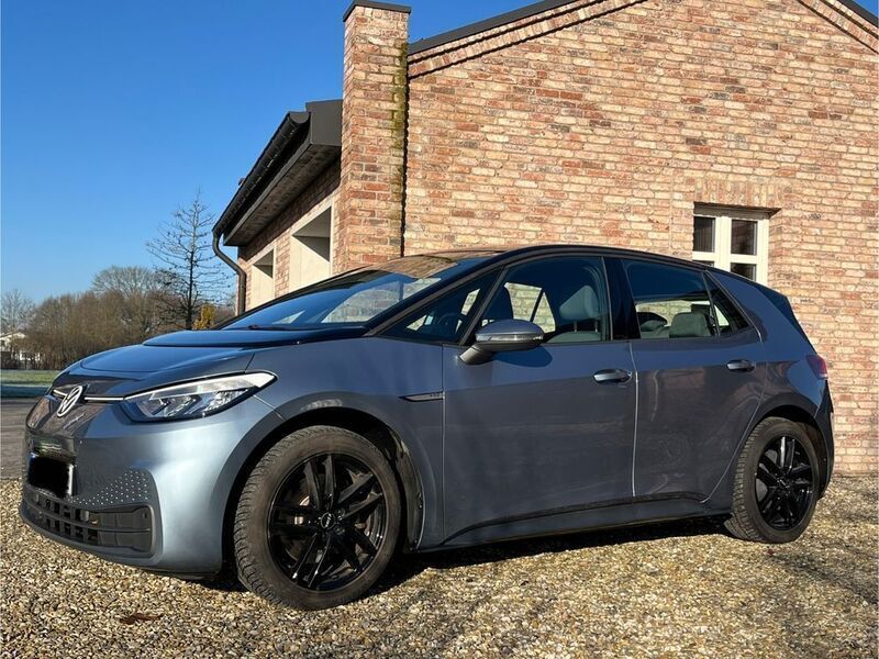 Blau Gebraucht 2020 VW ID.3 Pro Performance Kleinwagen | 22.600 € (Etwas zu teuer) - Bild 1/4