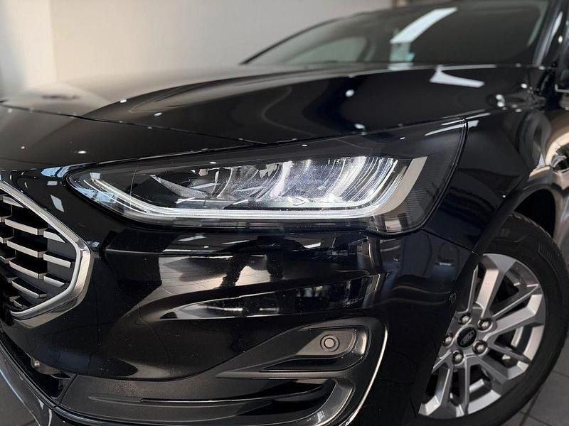 Gebraucht Ford Focus Titanium X 116 PS (85 kW) 2023 Schwarz Limousine