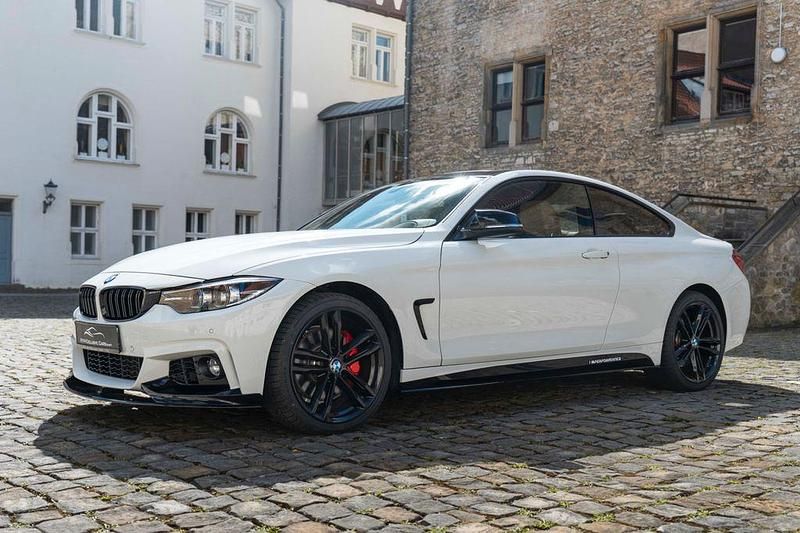 Weiß Gebraucht 2019 BMW 440 M Performance | 32.700 € (Etwas zu teuer) - Bild 1/4