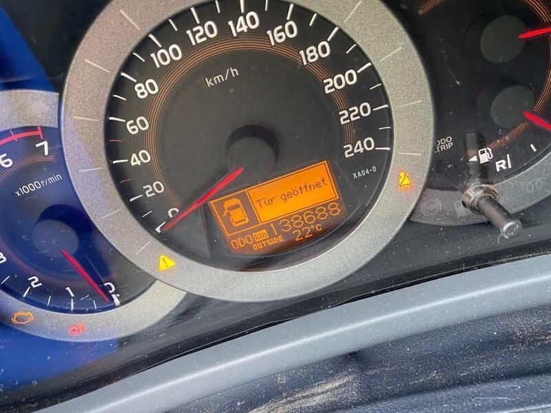 Schwarz Gebraucht 2012 Toyota RAV4 SUV | 7.900 € (Superpreis) - Bild 1/4