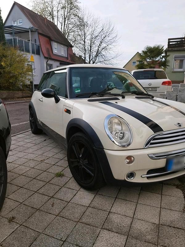 Second-hand Mini ONE 90 CP (66 kW) 2004 Bej Hatchback