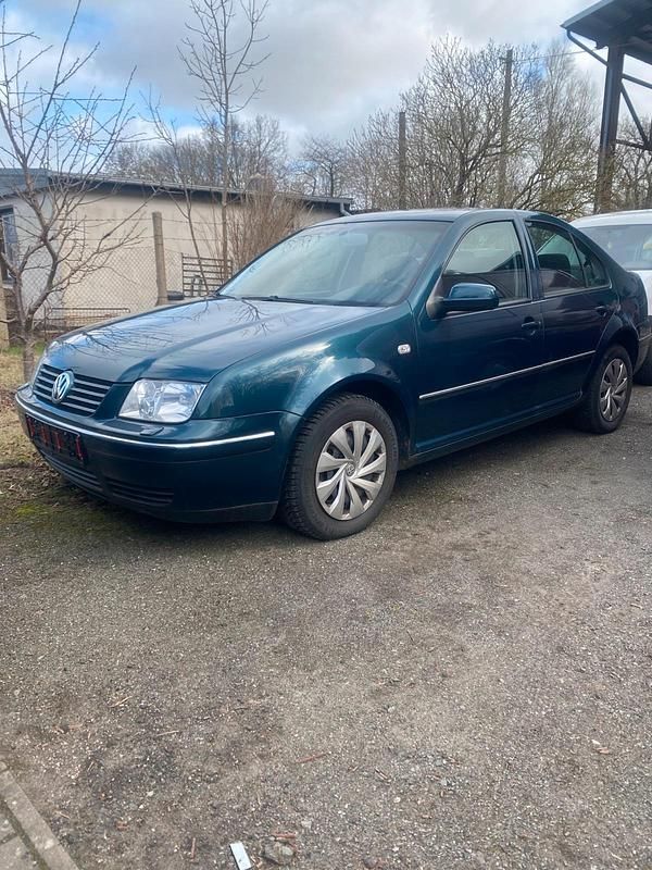 Gebraucht VW Bora 105 PS (77 kW) 2003 Grün Limousine