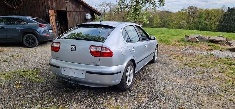 Gebraucht Seat Leon 110 PS (80 kW) 2005 Silber Kleinwagen