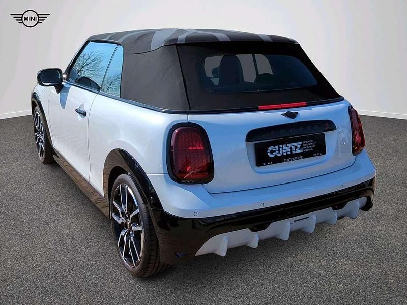 Gebraucht Mini John Cooper Works Cabriolet 204 PS (150 kW) 2024 Weiß Cabrio