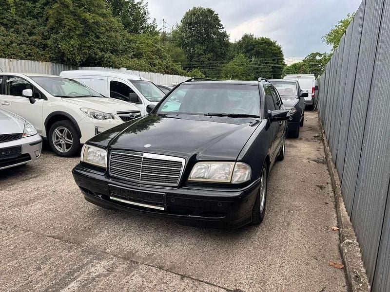 Schwarz Gebraucht 1998 Mercedes C200 Elegance Kombi | 2.000 € (Guter Preis) - Bild 1/4