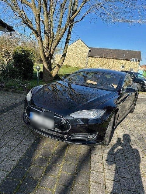 Usado Tesla Model S 567 kW (772 CV) 2016 Negro Utilitario