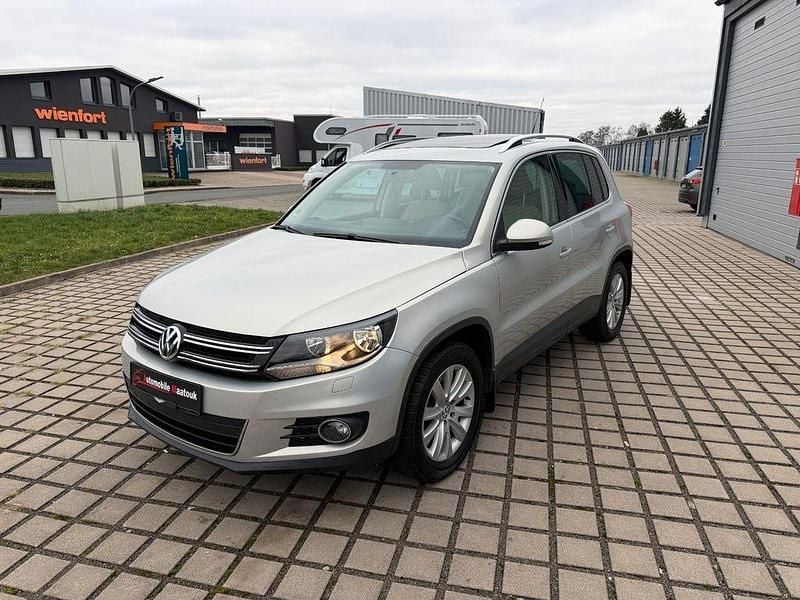 Silber Gebraucht 2011 VW Tiguan R SUV | 8.450 € (Guter Preis) - Bild 1/4