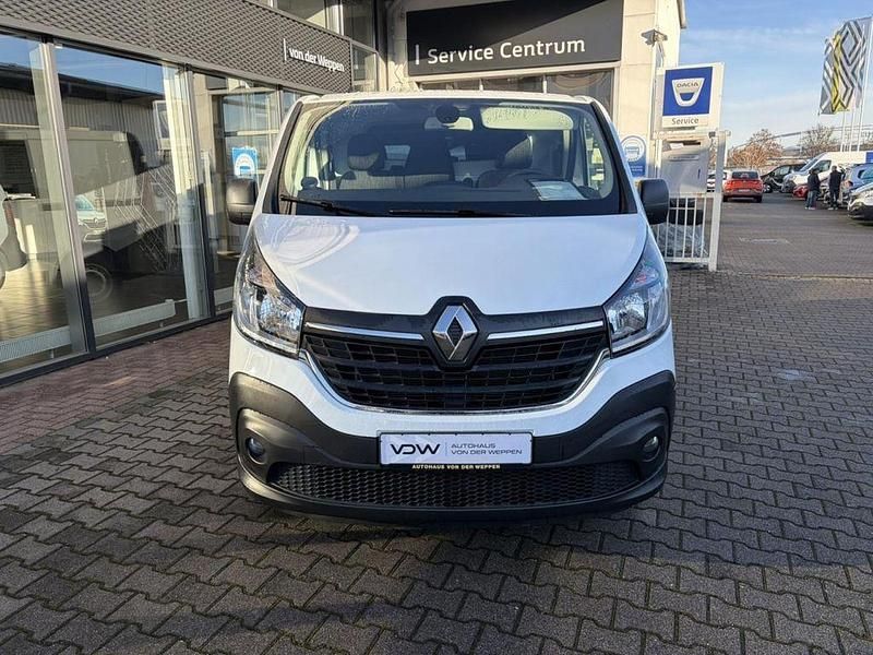 Gebraucht Renault Trafic Komfort 170 PS (125 kW) 2021 Weiß Van / Kleinbus
