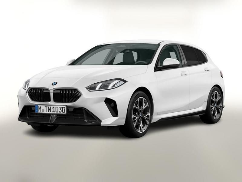 Alpinweiß Neu 2025 BMW 120 M Sport Kleinwagen | 36.278 € (Fairer Preis) - Bild 1/4