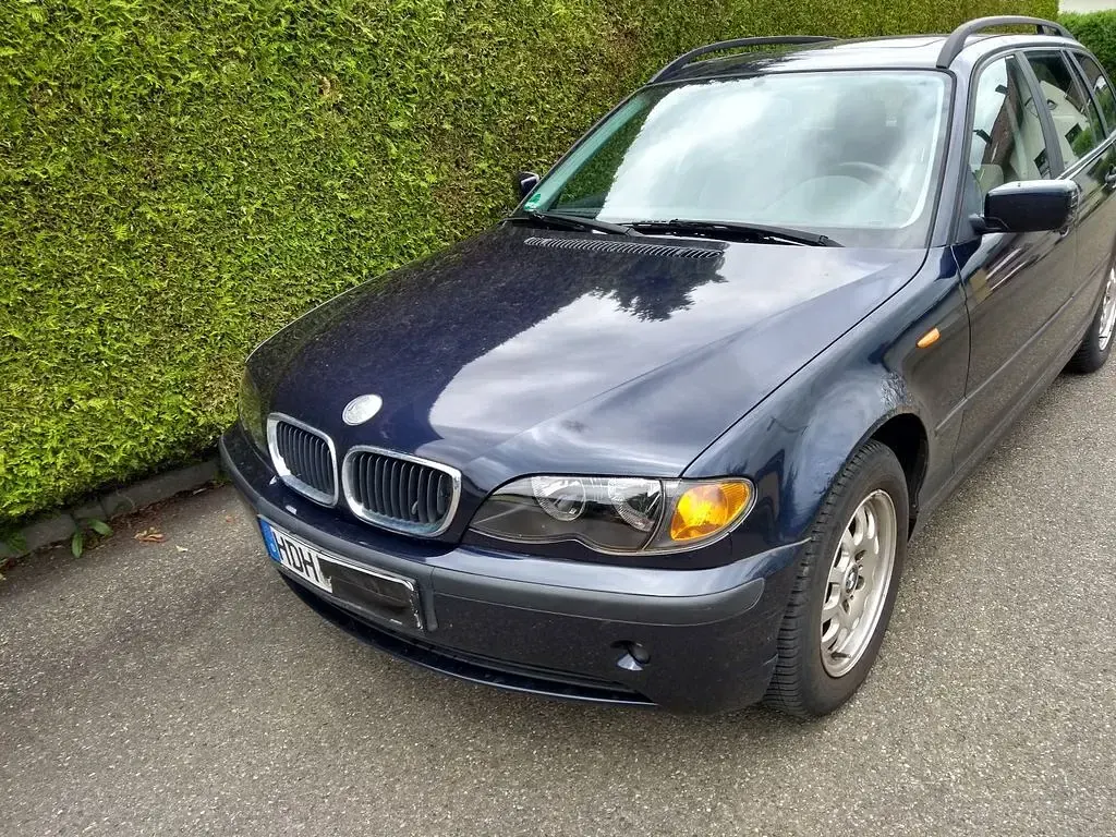 Gebraucht BMW 316 116 PS (85 kW) 2003 Blau Kombi