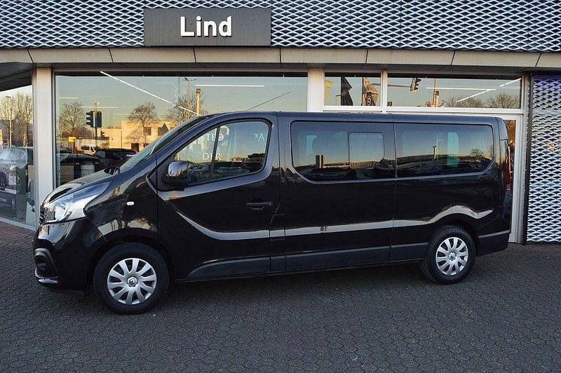 Gebraucht Renault Trafic Expression 121 PS (88 kW) 2019 Schwarz Van / Kleinbus