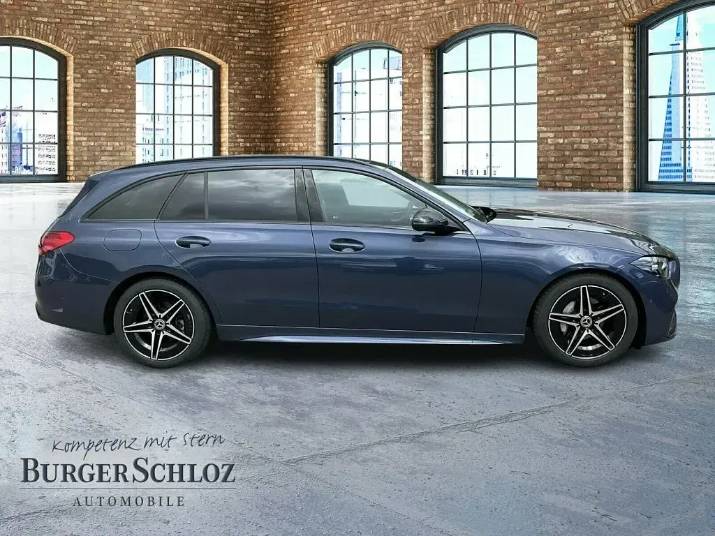Gebraucht Mercedes C300 AMG 258 PS (189 kW) 2023 Metalliclack sodalithblau Kombi