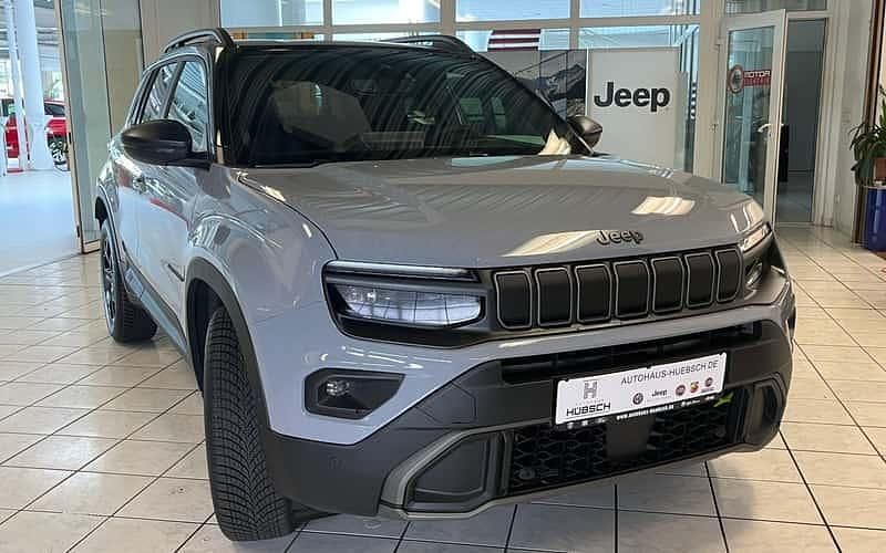 Grau Neu 2025 Jeep Avenger Overland SUV | 34.690 € (Guter Preis) - Bild 1/4