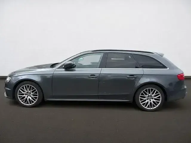 Gebraucht Audi A4 Basis 170 PS (125 kW) 2015 Schwarz Limousine